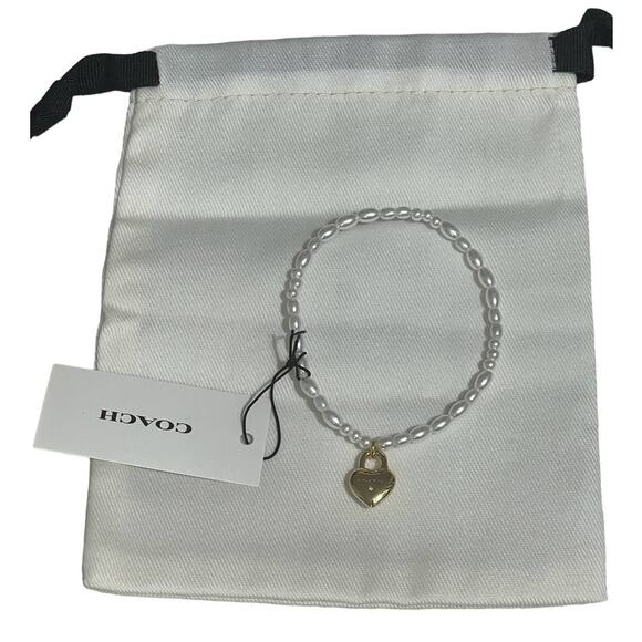 Coach Heart Lock Stretch Bracelet Glass pearls, plated brass and cubic zirconia - Picture 3 of 5